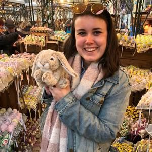 Meet your Posher, Maddie